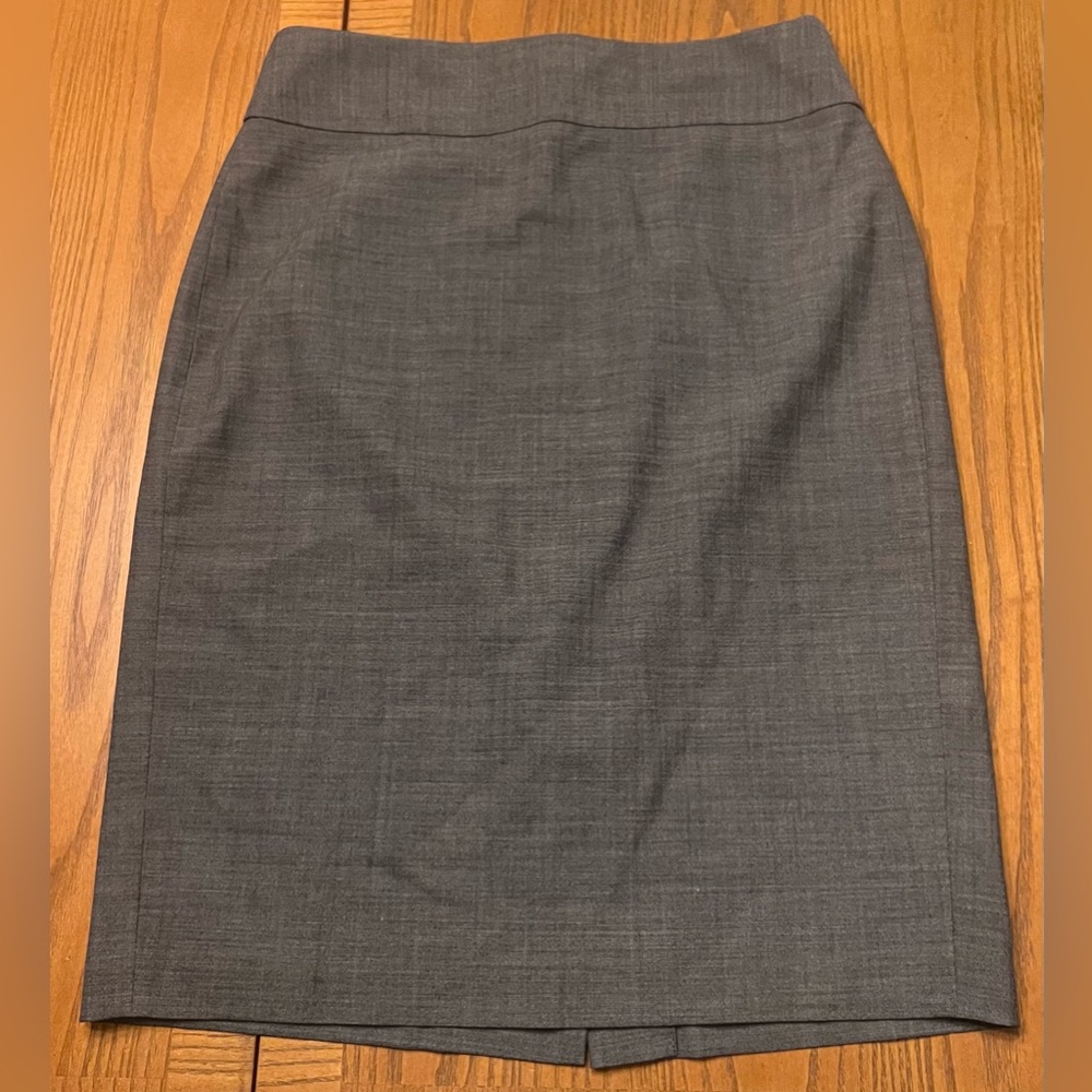 Banana Republic Charcoal Gray Lightweight Stretch Wool Pencil Skirt Size 2